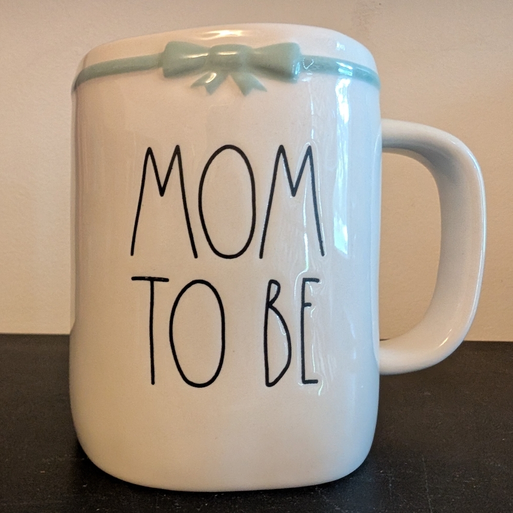 Rae Dunn Mom to Be Mug